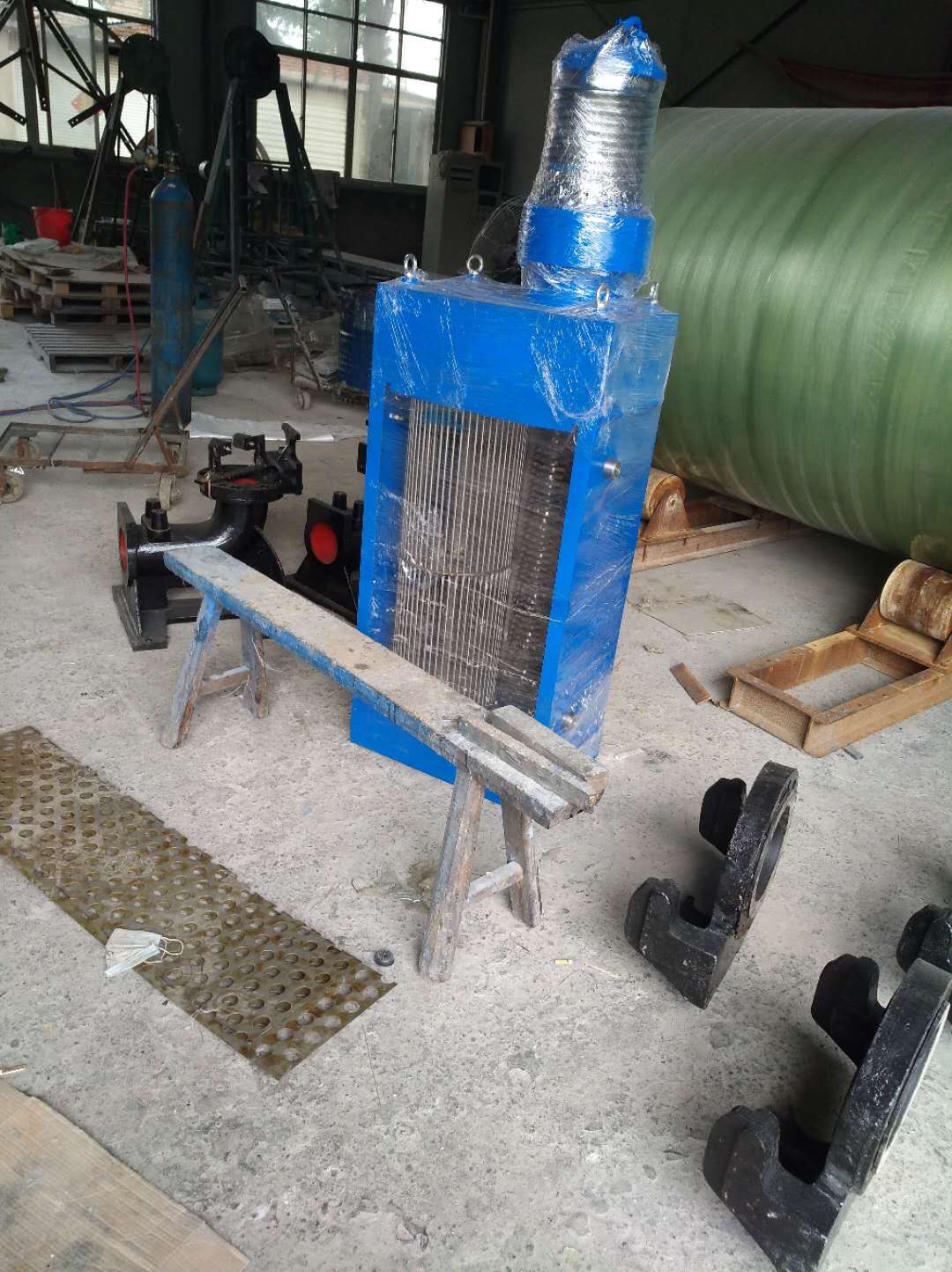 單轉(zhuǎn)鼓粉碎型格柵